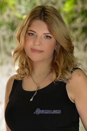 205556 - Elena Age: 39 - Ukraine