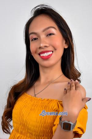 214761 - Jevy Age: 22 - Philippines