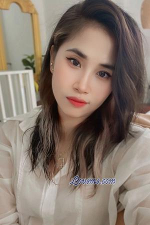Ladies of Cambodia