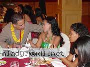 068-filipino-women