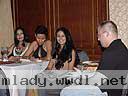 latin women tour cartagena 0803 55